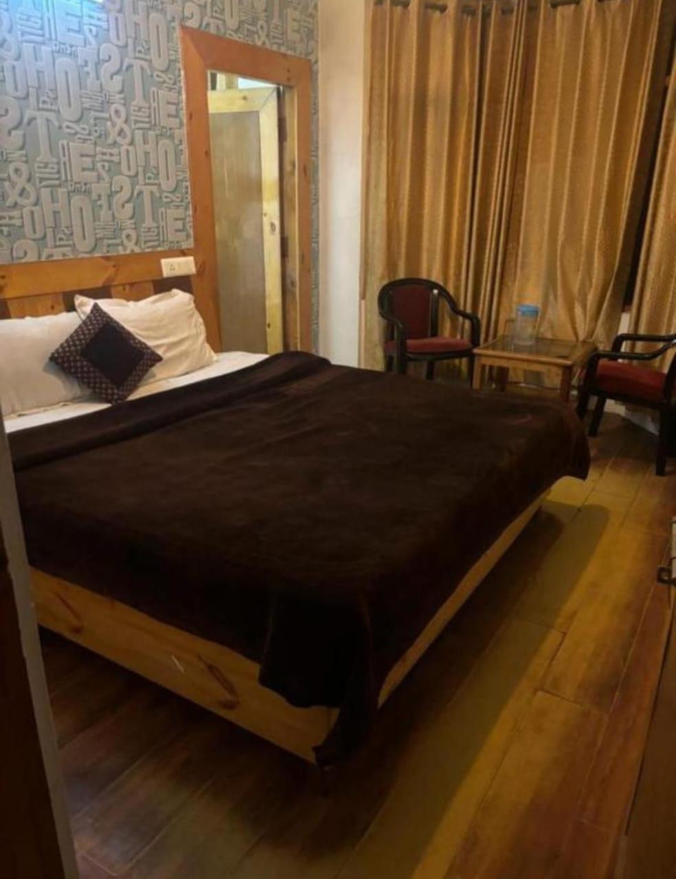Hotel Jannat - Manali (Himachal Pradesh) — Photos 2